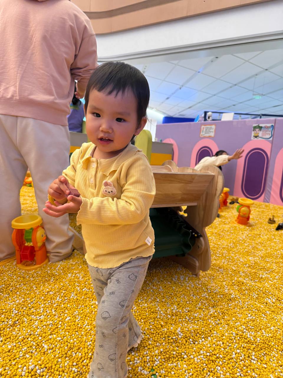 文宜程玩耍照片